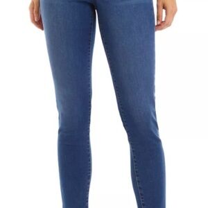 Wonderly Women's Skinny Jeans in Deep Blue
